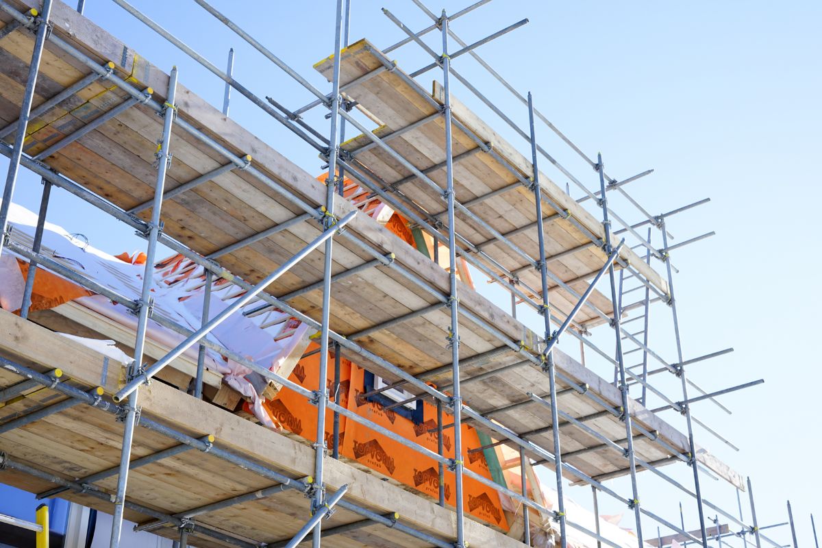 how to erect cuplock scaffolding