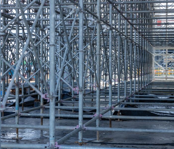 Close view of h frame scaffolding dimensions on Bladez scaffolding equipment on site