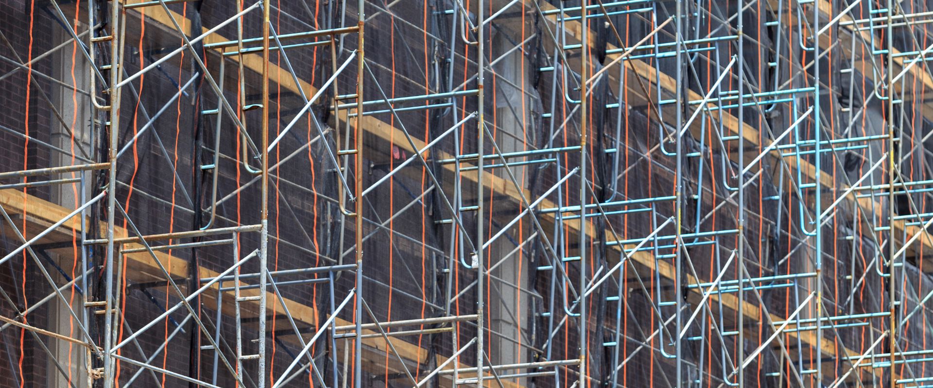 Scaffolding supplier Chakan MIDC plants trust, delivering galvanised cuplock to a plant gate